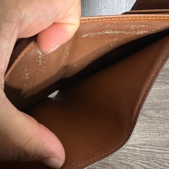 Louis Vuitton Alexandra Monogram Trifold Wallet - Picture 4 of 12